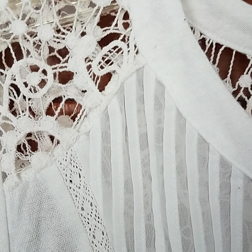 American Rag Blouse - Picture 3 of 6